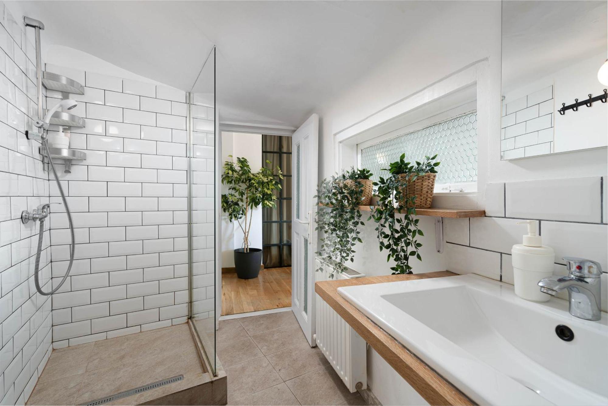Apartament Downtown With Terrace By Urbanesq Bucureşti